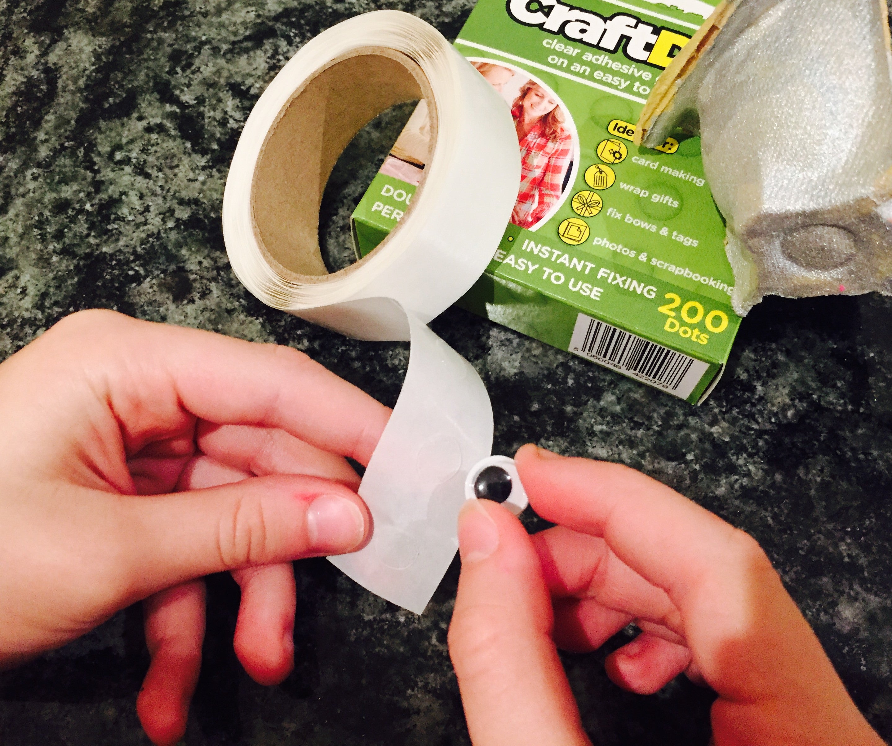 Craft Dots - 200 x Permanent Glue Dots on a roll (10mm diameter)